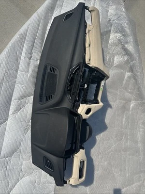 Cubierta del panel del tablero de instrumentos BMW X1 F48 2016-2020 negro beige OEM Foto 1 de 4