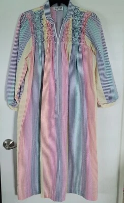 Vintage Styled by SAYBURY Kaftan House Dress Robe Pockets Sz S Seersucker  - Image 1 of 4