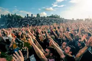 Dance Valley Festival in Spaarnwoude Live DJ-Sets Compilation (1999 - 2014) - Foto 1 di 7
