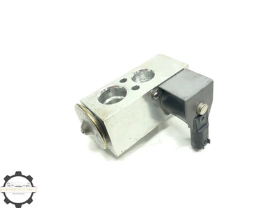 2014-2018 BMW i8 i3 A/C AC AIR CONDITIONER EXPANSION VALVE OEM - Image 1 of 4