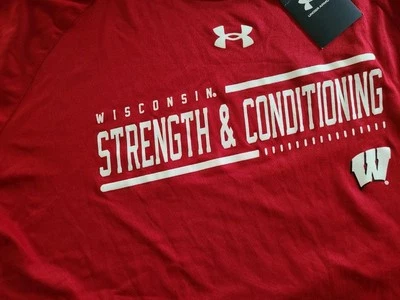 Wisconsin Badgers Strength and Conditioning Medium Red Under Armour  New  19x23 - Image 1 of 4