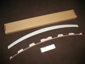 New OEM 2007-2010 Kia Rondo Factory Rear Lower Spoiler Kit Assembly Fin Primer - Bild 1 von 5