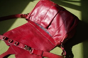 BOSS by Hugo Boss Tasche rot Leder Umhängetasche - Bild 1 von 3