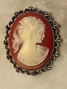 Carved Vintage  Shell Cameo Pendant / Brooch Pin, marked - Bild 1 von 4