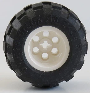 LEGO Technic - Rad 43.2 x 28 mm (Ballon), weiße Felge (2 Stück) , # 6580ac01 - Bild 1 von 3