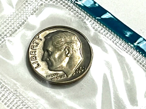 1969 P D S Roosevelt Dime Year Set Proof & BU In Mint Cello (3 Coins) Cover