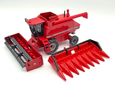1/32 Case IH AFS Axial Flow 2188 Combine w/ Both Heads - Image 1 of 2