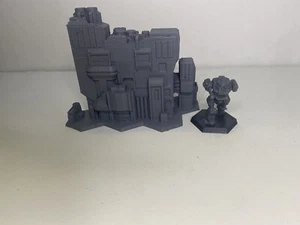 Fábrica industrial con base hexagonal, terreno de juego de guerra de mesa Battletech (6 mm) - Imagen 1 de 6