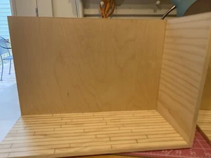 "Caja de habitación mesa viñeta casa de muñecas miniatura 13x5,5x9,5"" pared derecha" - Imagen 1 de 4