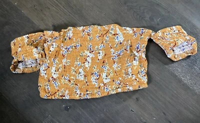 White Fox 花卉上衣,尺寸 S — 第 1/4 张图片