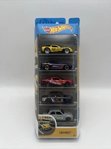 Paquete de 5 Hot Wheels 2019 Car Meet Datsun 510 BMW Mustang Corvette Camaro 1/64 NUEVO - Imagen 1 de 6