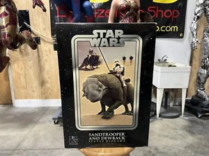 Sanfte riesige Star Wars Sandtrooper und Dewback Statue Diorama - Bild 1 von 4