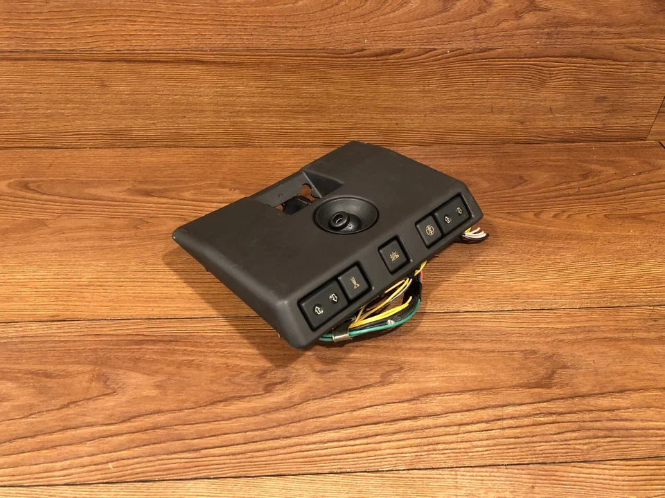 1987-1989 ALFA ROMEO MILANO DOME LIGHT WINDOW SWITCH CONTROL BUTTON PANEL OEM - Image 1 of 4
