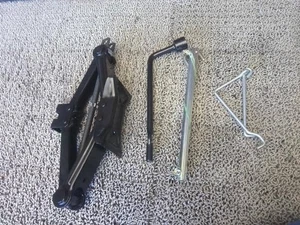 DAIHATSU 2020 5BF-S403P Toolkit [Used] [PA113660846] - Picture 1 of 3