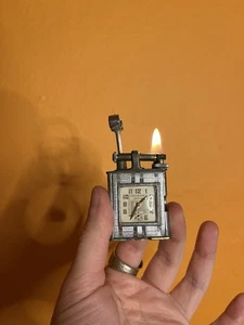 Encendedor de brazo elevador JJ Monroe personalizado de colección con esfera de reloj Albuse - Imagen 1 de 6