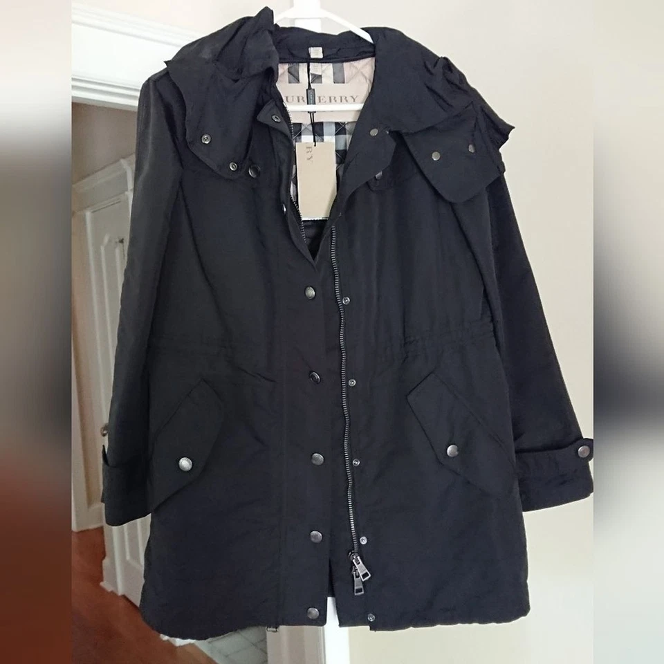 Burberry signature Utility jacket/raincoat w/detachable quilted vest size XS - Image 1 of 4