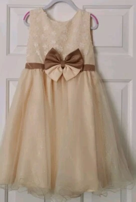 Girls Ivory Satin Sparkly Organza Party/Formal Dress Age 12. Free postage.  - Image 1 of 2