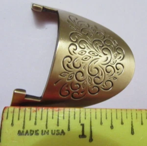 Display Stand bronze Alcoholics Narcotics Anonymous AA NA Medallion Coin Token - Picture 1 of 6