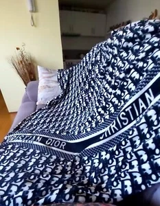 Wohndecke Fleecedecke Kuscheldecke Luxus 150x200 Vier Jahreszeiten Decke - Bild 1 von 2
