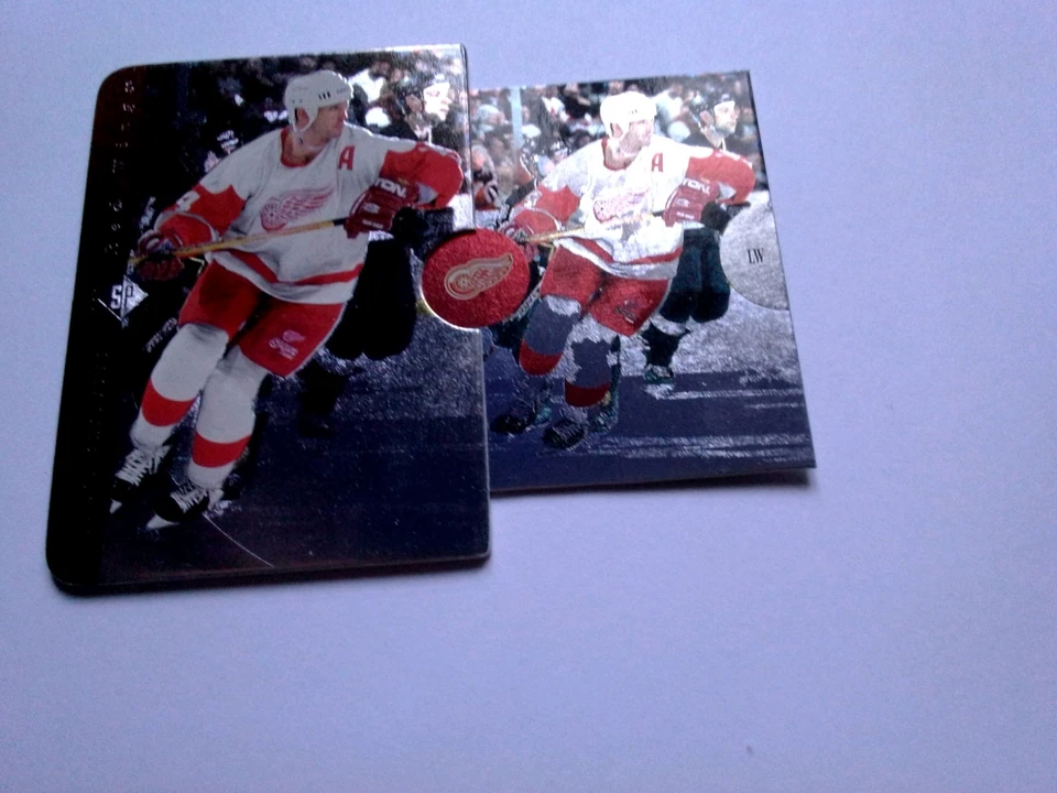 1997 Upper Deck SP Brendan Shanahan Detroit Red Wings Hologram Pull Out Insert - Image 1 of 4