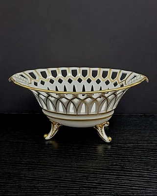 De Colección Andrea por Sadek Porcelana Dorada Reticulada Ovalada Patas Cesta Cuenco 10" -LEER Foto 1 de 4