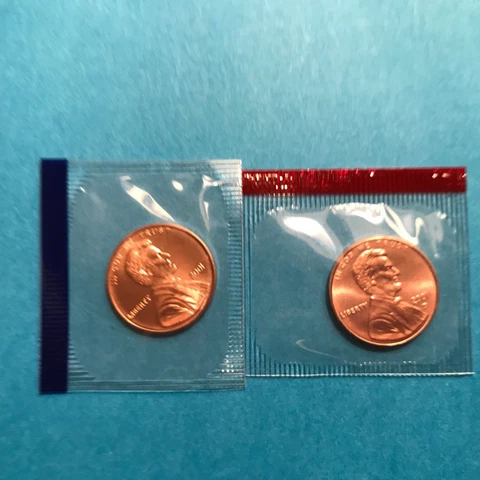 2001 P&D Lincoln Cents Unc in Mint Cello   FREE SHIP Cover