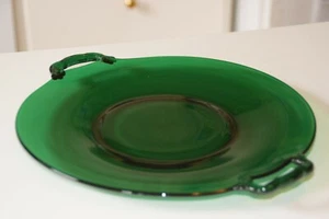 Depression Glass Canapes Tray Forest Green Anchor Hocking Glass Co. - Picture 1 of 12