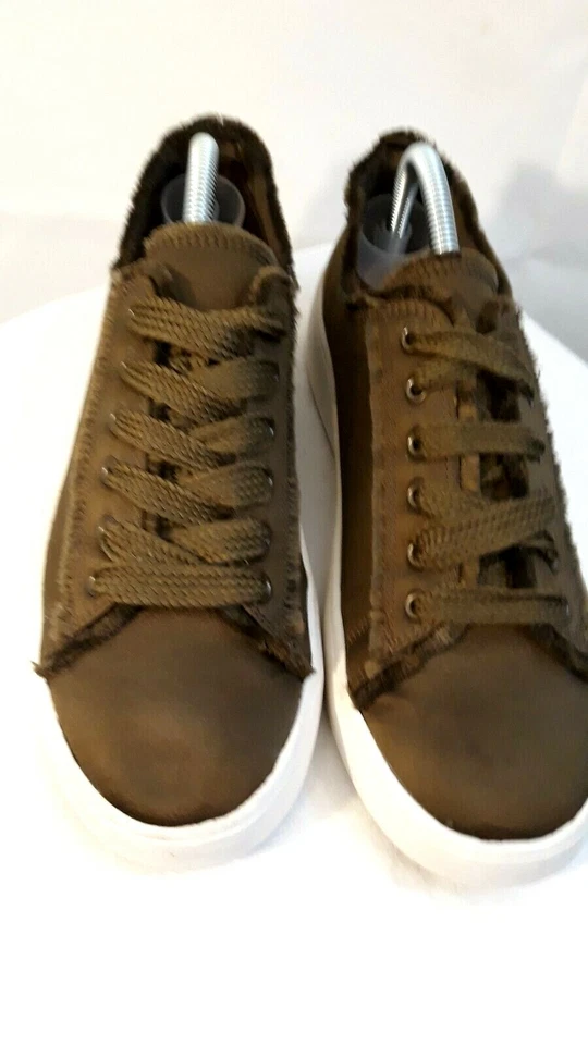 Mossimo Supply Co. Women's Size 11 Zell Satin Lace Up Sneakers Green - Image 1 of 4