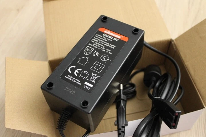 30326 Carrera Digital 132 TRAFO 14,8V 3,5A 51,8W Transformator Netzteil NEU - Bild 1 von 1