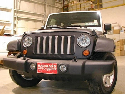 Sujetador de cubierta delantera LeBra para Jeep Wrangler 2007-18 Exc JL CoverCraft 551113-01 Foto 1 de 4