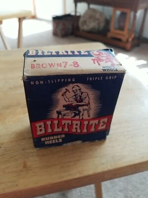 Tacones enteros vintage Biltrite antideslizantes de triple agarre en marrón, 7-8 Foto 1 de 4