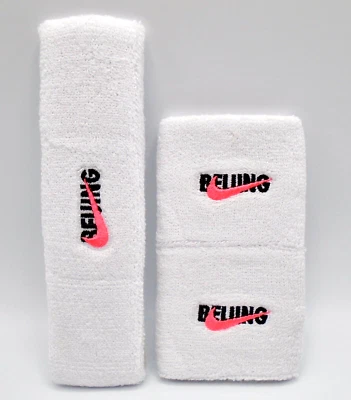 耐克北京头带和腕带套装成人白色/黑色/赛车粉色 — 第 1/3 张图片