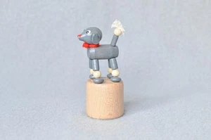 Holzspielzeug Wackelfigur Pudel grau Höhe=7,5cm NEU Spielzeug Wackeln Wackeltier - Picture 1 of 3