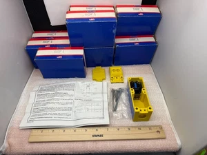 BLOQUE ESCÁNER MULTIHAZ BANNER SBF1, caja original, 12 para vender, envío rápido - Imagen 1 de 2