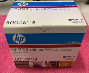 Pack de 5 cartouches de données HP LTO-3 Ultrium RW 800 Go C7973A scellées - Photo 1/5