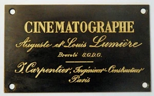 PLAQUETTE porte pour cinématographe 1896" LUMIERE" réversible 35 mm-fac-similé - Imagen 1 de 1