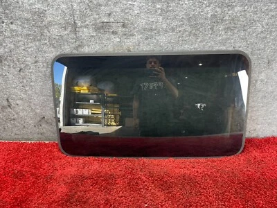 BMW 2012-2018 F30 F80 FACTORY SUNROOF MOONROOF GLASS PANEL COVER OEM 46k - Image 1 of 4