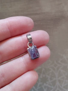Vintage pendant sterling silver natural blue Iolite gemstone prong set 1.6g - Picture 1 of 8