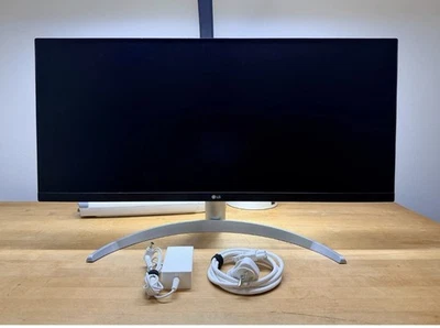 LG 29WN600 29" IPS LED Computer Monitor - 29WN600-W white ultra wide - Image 1 of 4