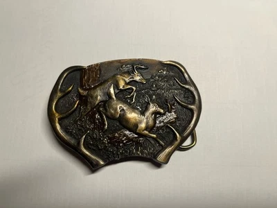 Ciervo Buck Doe Vida Silvestre Caza Escena Caza Caza Caza Caza De Colección 1977 Bergamota Cinturón Hebilla C6 Foto 1 de 4