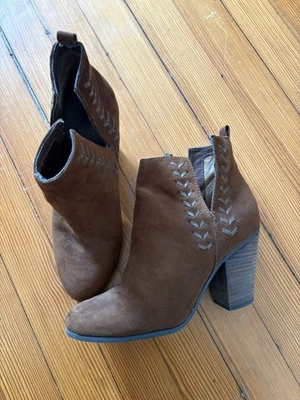 Botas al Tobillo Western Para Mujer Talla 8 Tostadas Cremallera Punta Rockabilly Coastal Vaquera Boho Foto 1 de 3