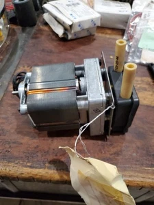ALTO SHAAM GENUINE PARTS PUMP MOTOR , 115 VOLTS PART # MO-35409 - Picture 1 of 5