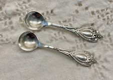 Two (2) Lunt Sterling Silver "Monticello" Salt Spoons 2 1/4" No Mono