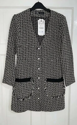 VESTIDO CORTO ZARA NEGRO CRU TEXTURIZADO TWEED CON BOTONES GEMA, BOLSILLOS TALLA S NUEVO CON ETIQUETAS Foto 1 de 4