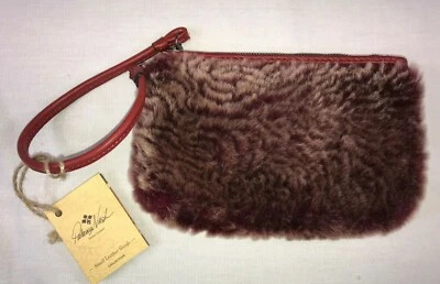 Cartera de cuero italiana Patricia Nash con correa para la muñeca Piamonte Berry Red Sherpa Foto 1 de 4