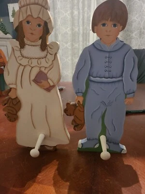 Винтажная детская настенное искусство народное искусство деревянная ручная роспись мальчик и девочка - Изображение 1 из 4