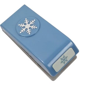Creative Memories Snowflake Pocket Punch Scrapbooking Tool Paper Craft - Picture 1 of 10