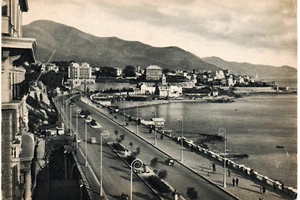 li 204- Anni 50 GENOVA - Corso Italia - non VG - Ed. W.D.G. - Imagen 1 de 1