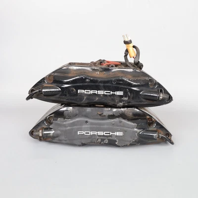 Juego de pinzas de freno delanteras Porsche 911 993 1995-1998 par Brembo OEM usadas Foto 1 de 4