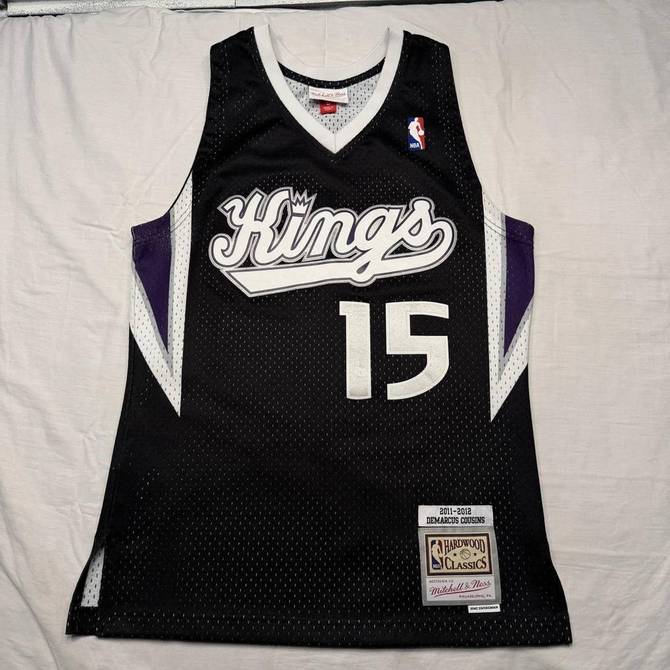 Sacramento Kings Jersey Mens Small Black NBA Basketball DeMarcus Cousins 15 - Image 1 of 4